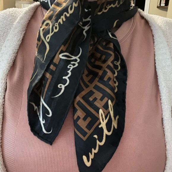 FENDI Vintage Neckerchief Scarf Bandana - Picture 3 of 6